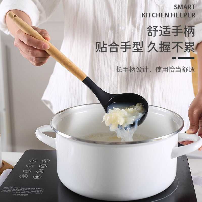 Wooden Handle Kitchenware 12 Piece Set FDA Silicone Non-stick Cooking Shovel Spoon Baking Suit With Storage Barrel